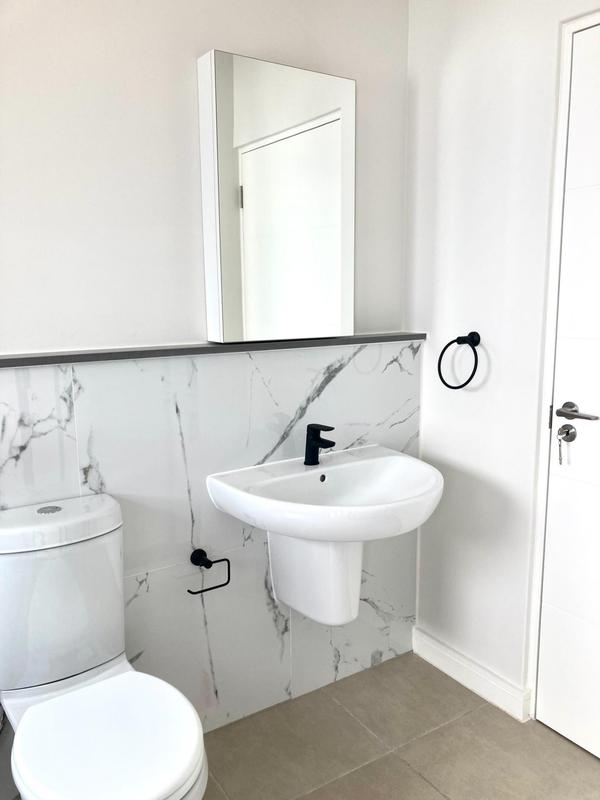 To Let 2 Bedroom Property for Rent in The Huntsman Western Cape
